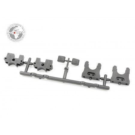 IFB8 CENTRAL DIFF MOUNT SET (PLASTIC)